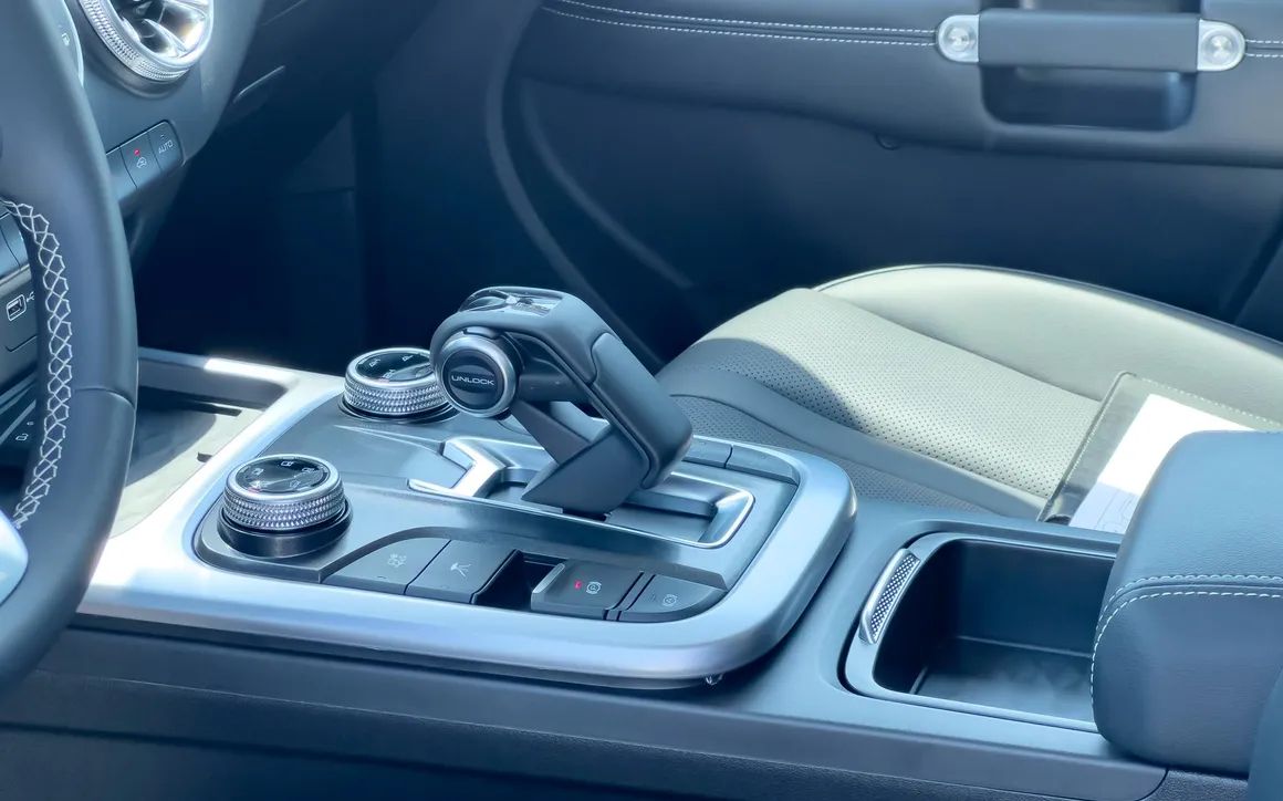 TANK 300 4WD 2.0T - image 9