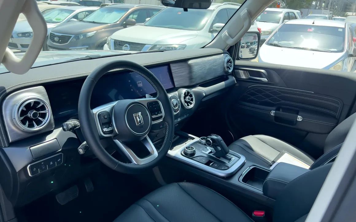 TANK 300 4WD 2.0T - image 5