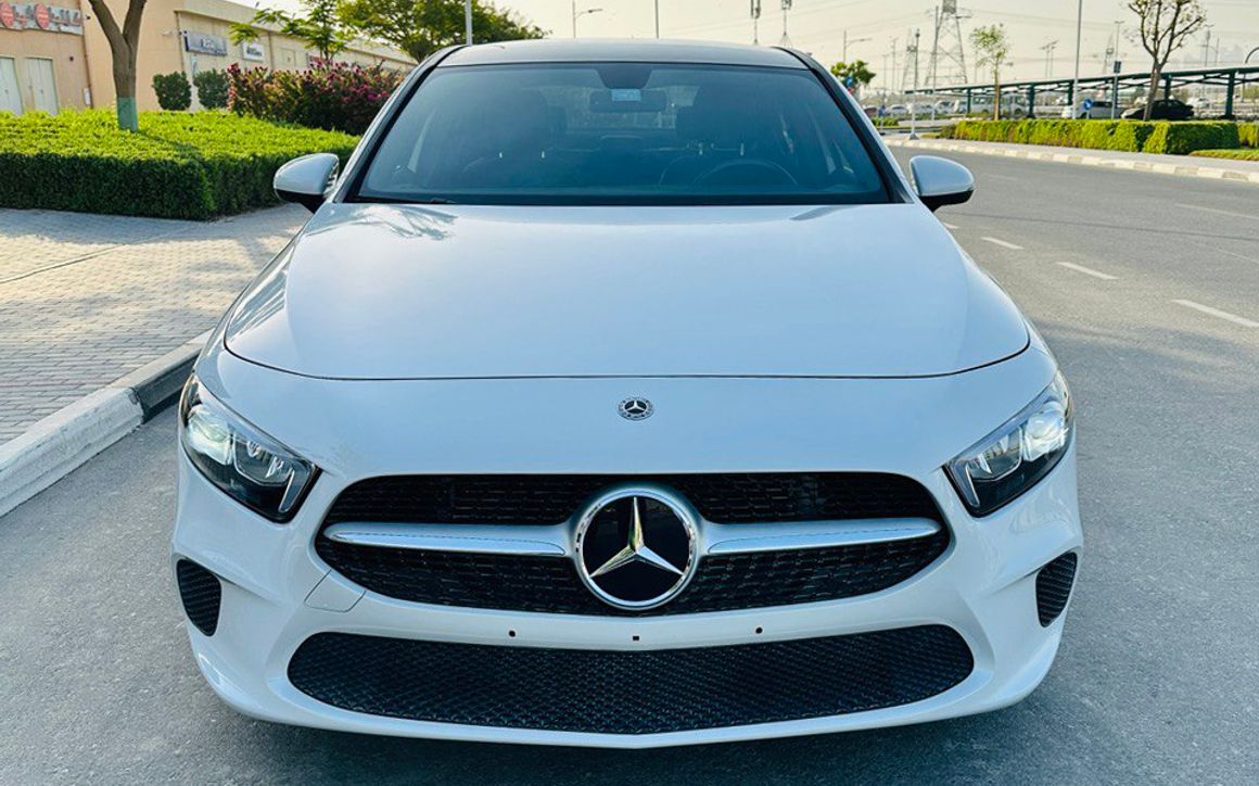MERCEDES A220 - image 3