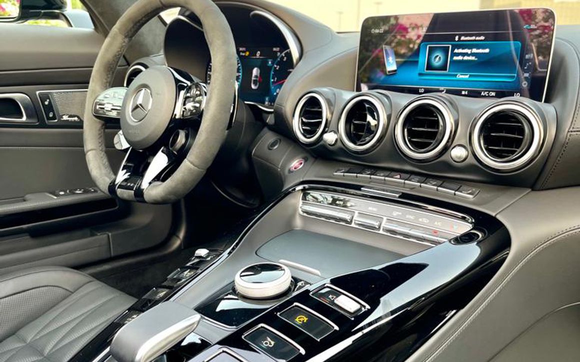 MERCEDES AMG GT - image 9
