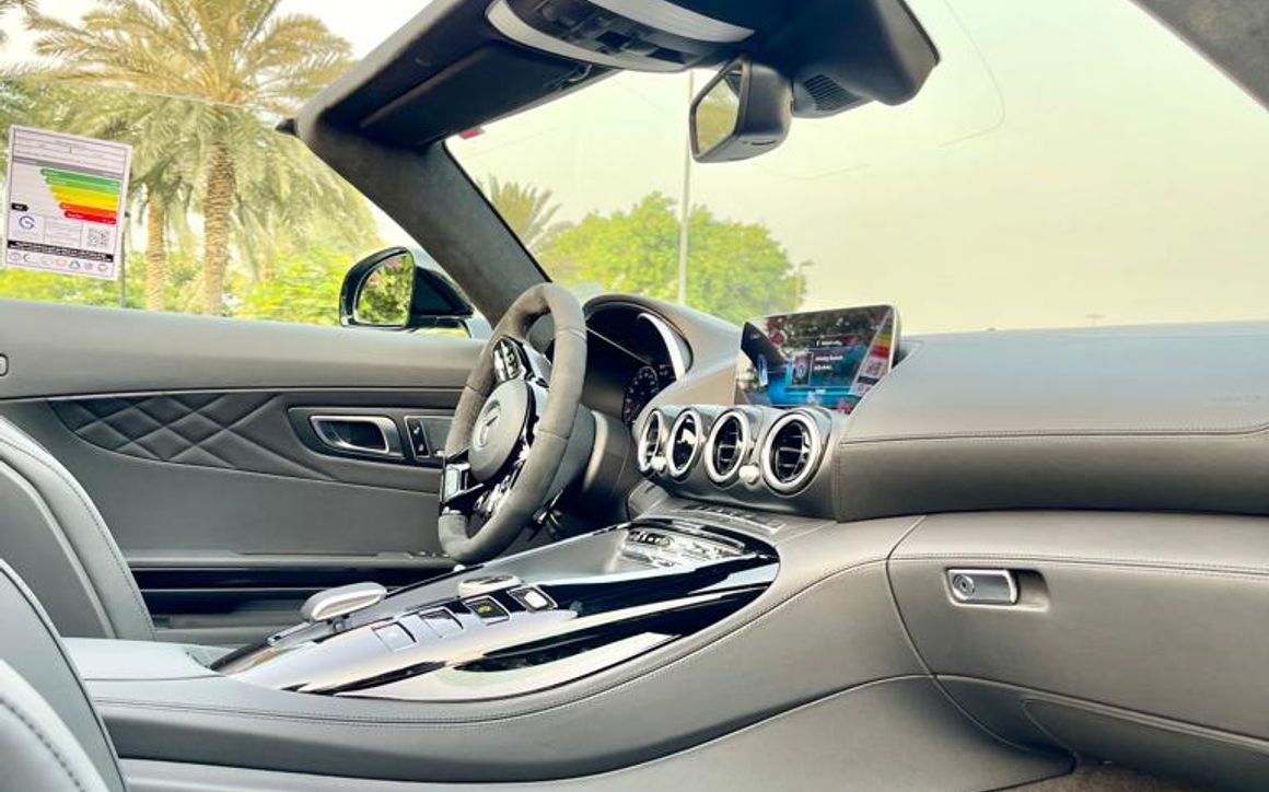 MERCEDES AMG GT - image 6