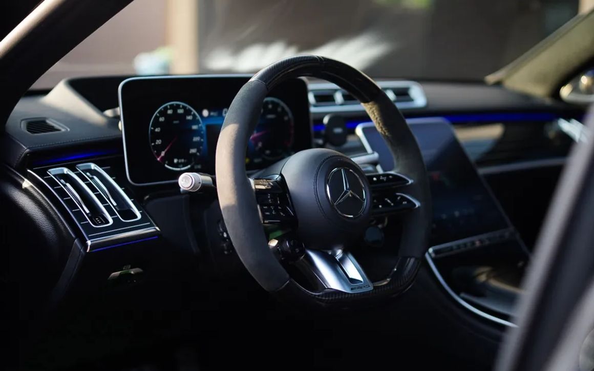 MERCEDES S580 BRABUS - image 3