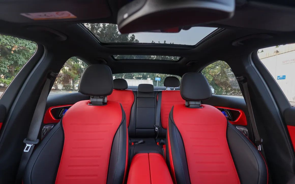 Mercedes Benz C200 White - image 14