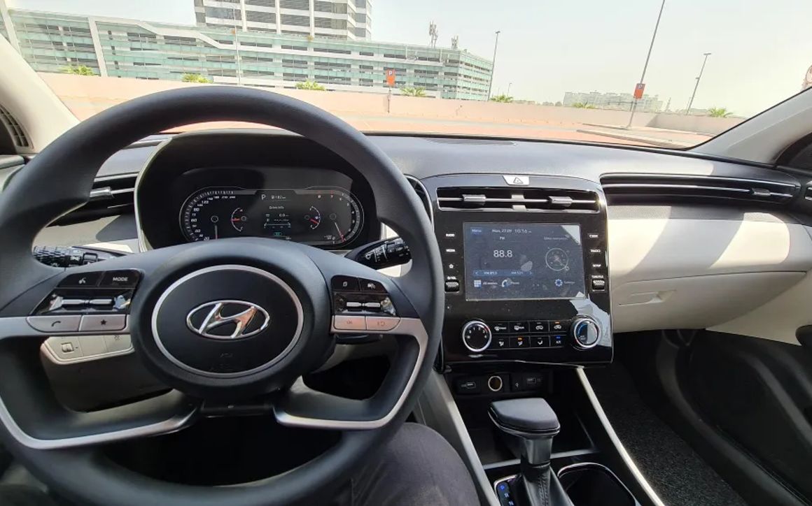 Hyundai Tucson - image 8