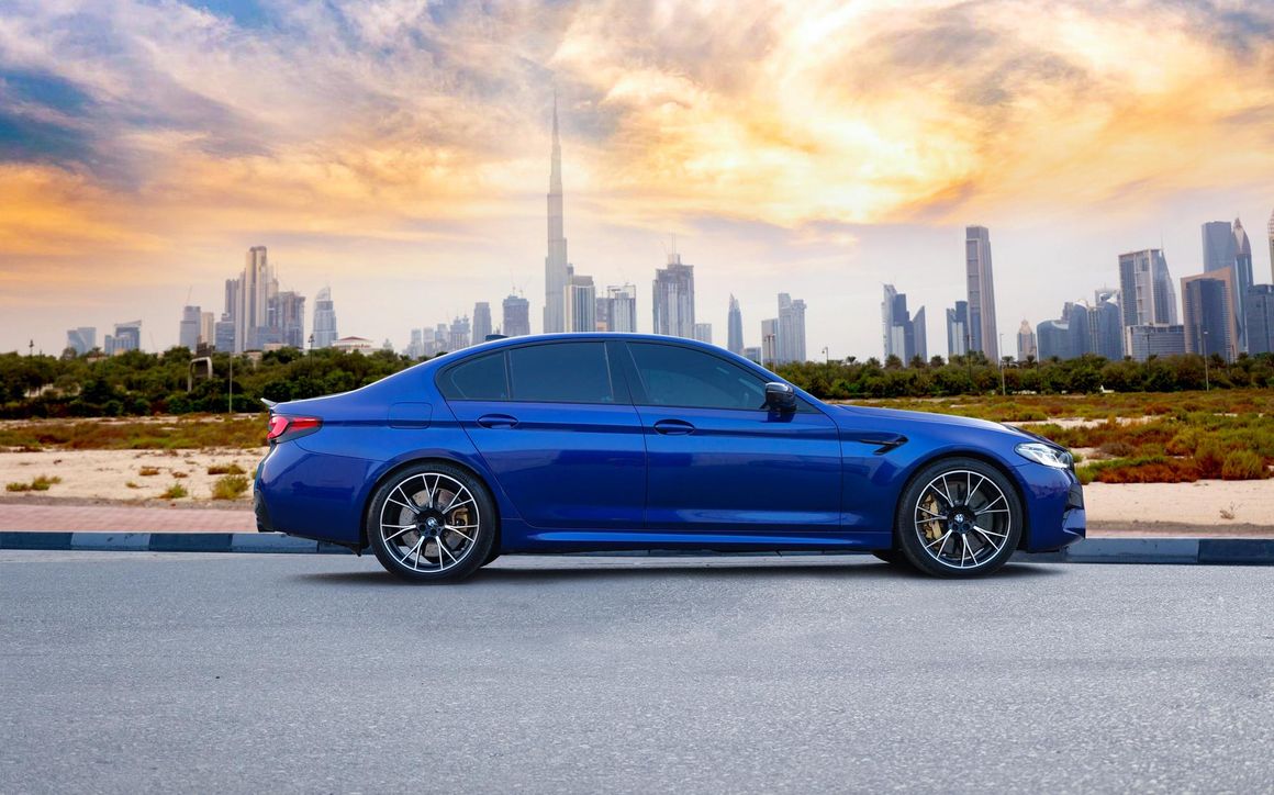 BMW M5 Competition Blue - image 5