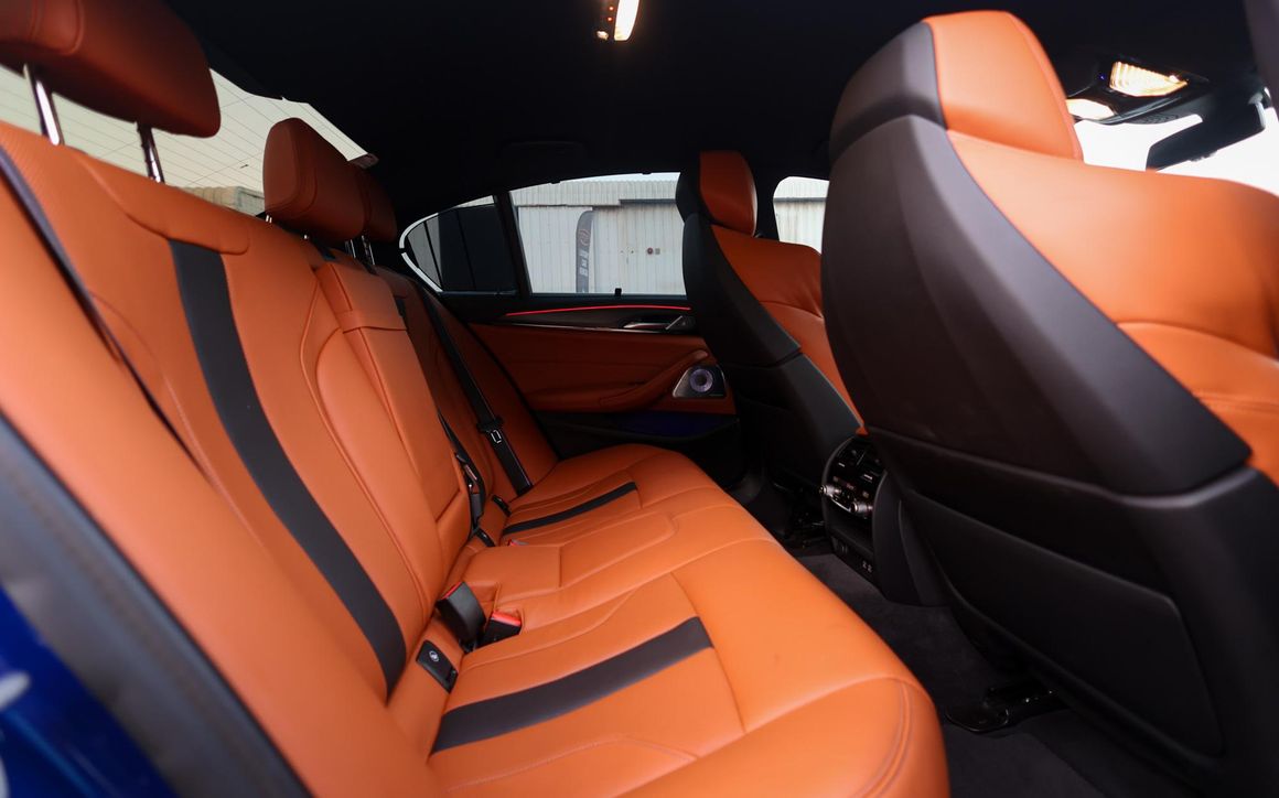 BMW M5 Competition Blue - image 24