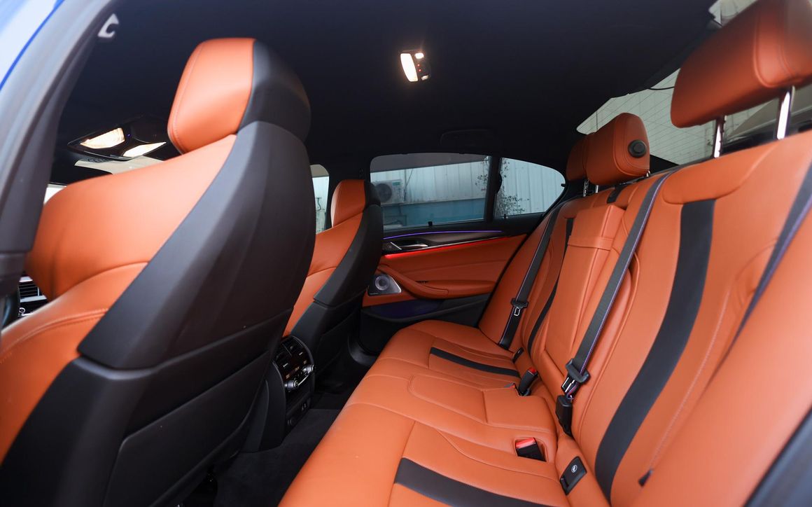 BMW M5 Competition Blue - image 23