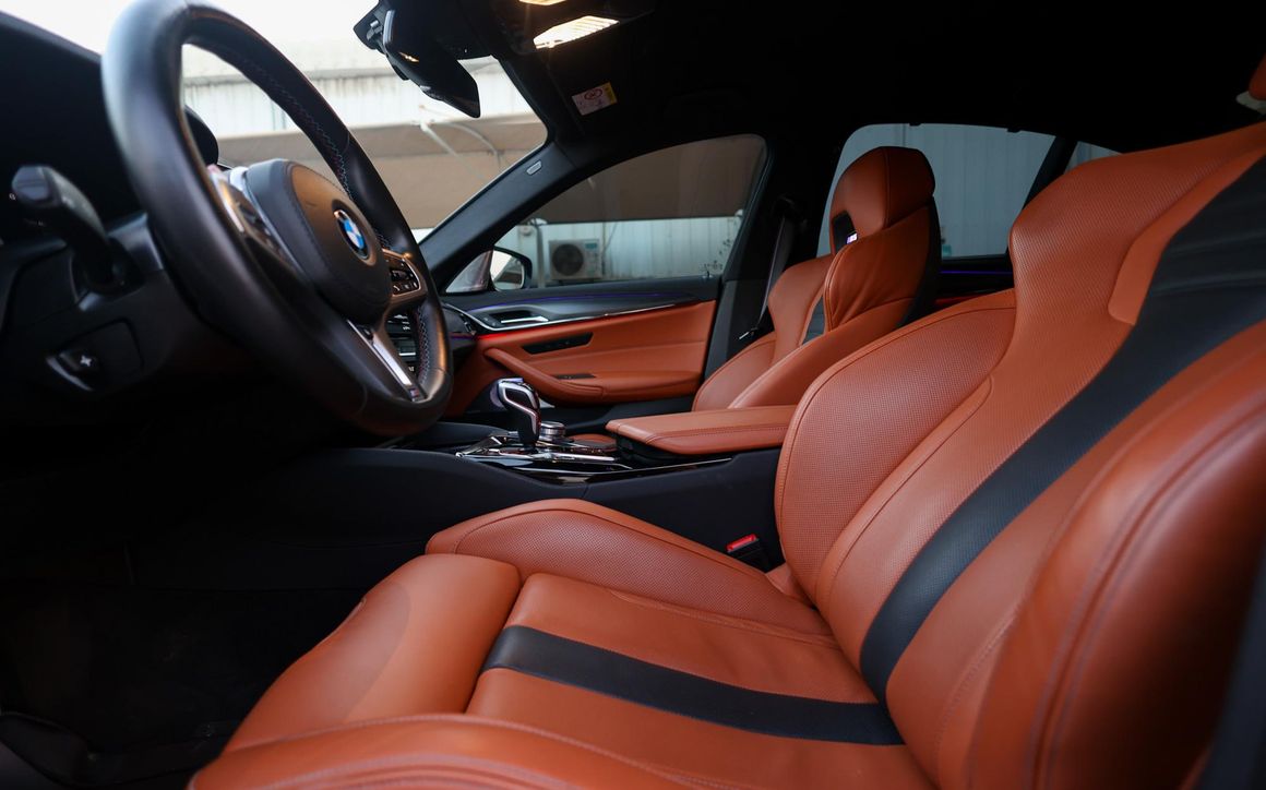 BMW M5 Competition Blue - image 15