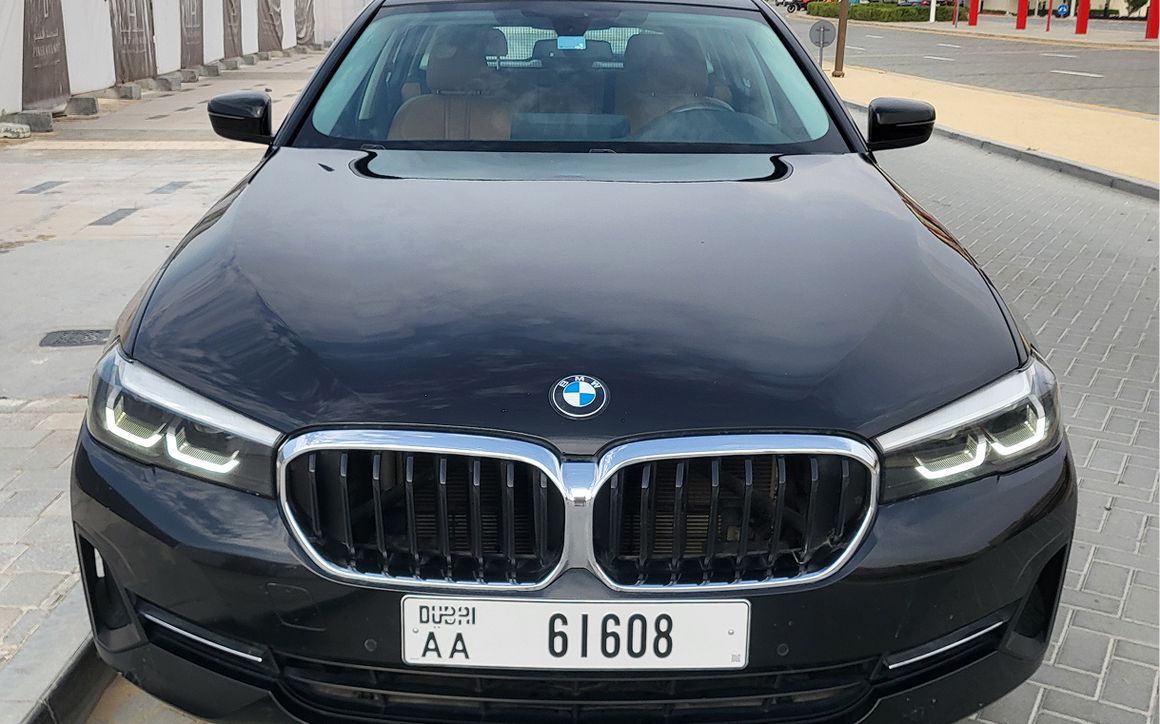 BMW 520 - image 1