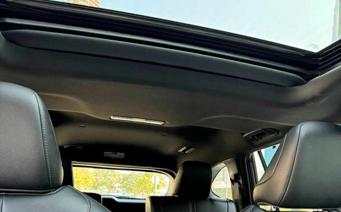 TOYOTA HIGHLANDER - image 7