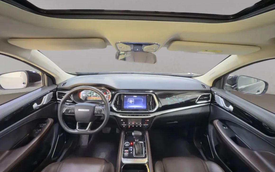 Jetour X90 - image 8