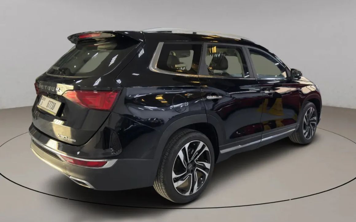 Jetour X90 - image 6