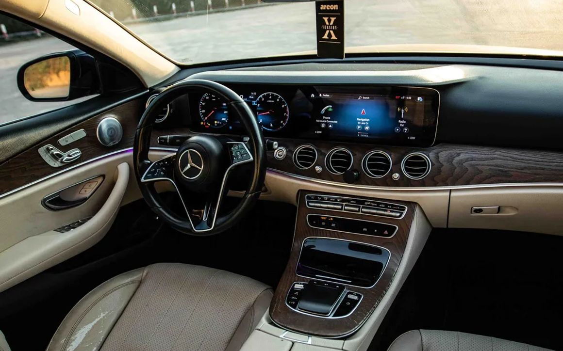 MERCEDES E350 - image 11