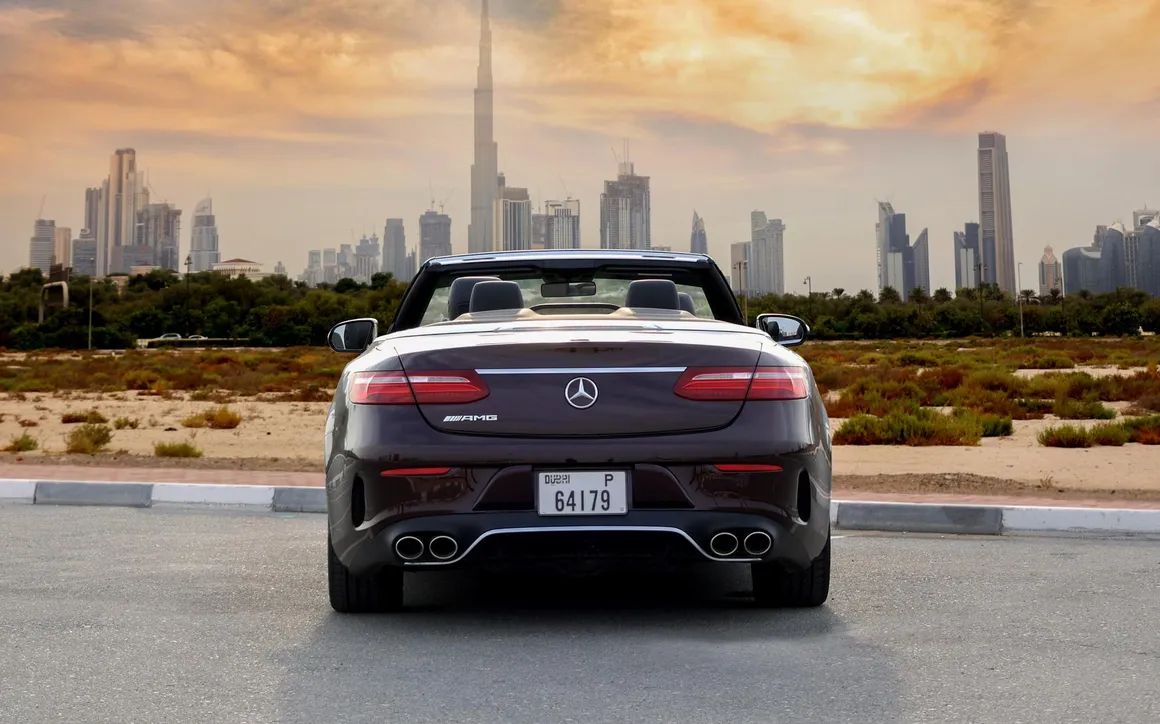 Mercedes Benz E450 Convertible Maroon - image 7