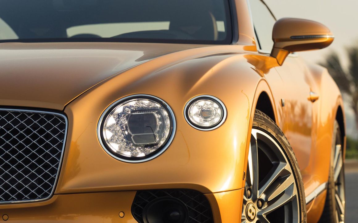 Bentley GT Gold - image 16