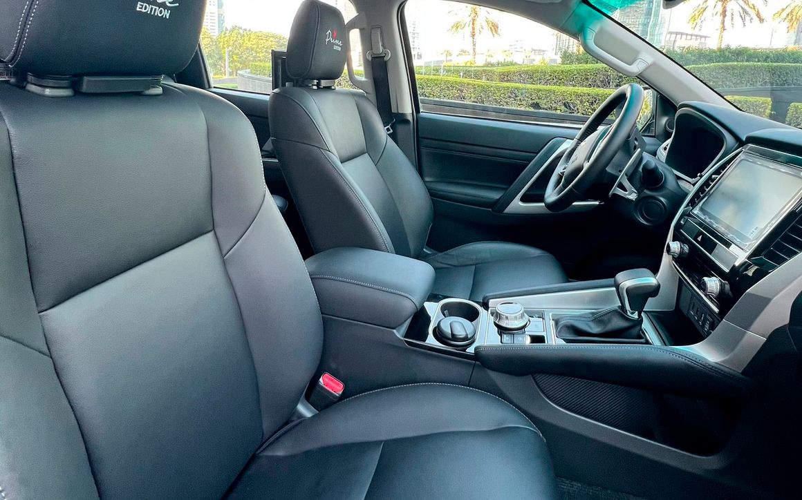 Mitsubishi Montero Sport Prime Edition 2023 - image 9