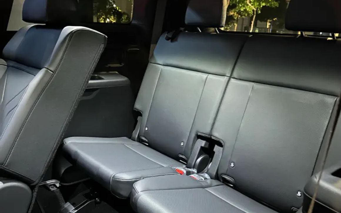 Hyundai Santa Fe - image 14