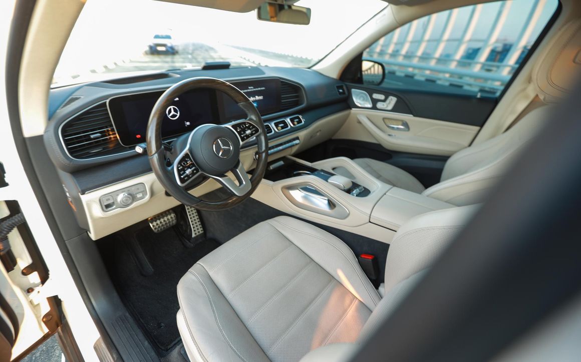 Mercedes GLS 580 - image 4