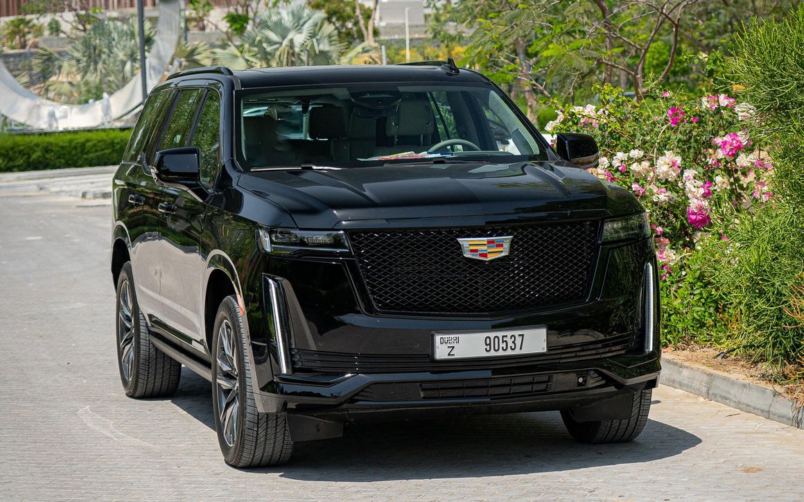 Cadillac Escalade Platinum Sport - image 2