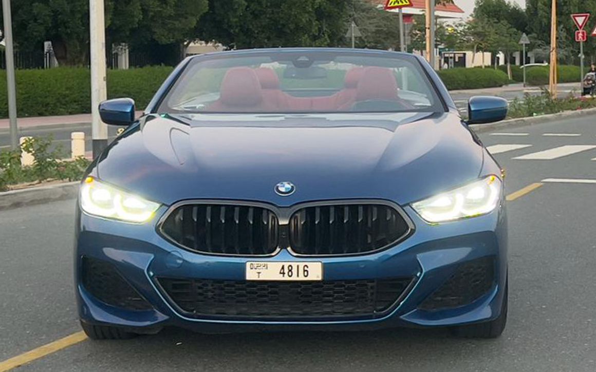 BMW 850 - image 3