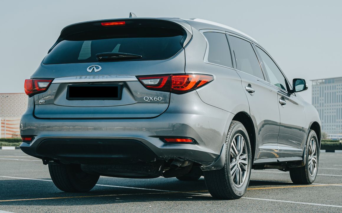 Infiniti QX60 - image 7
