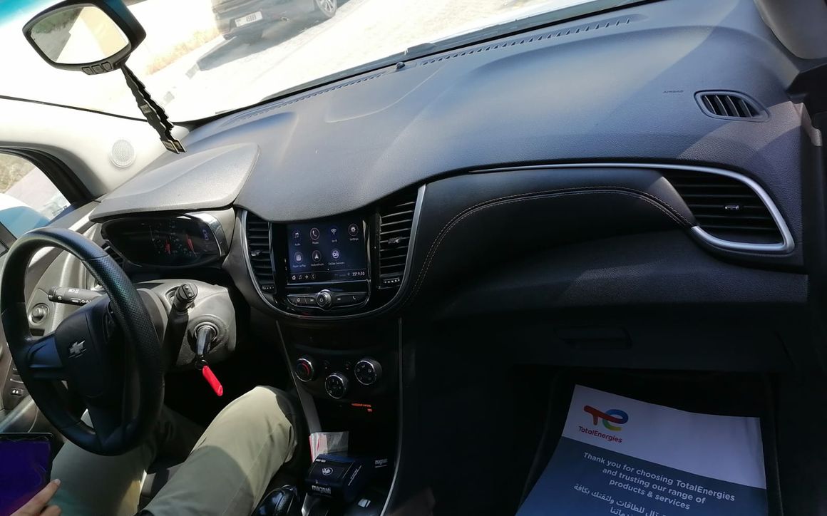 CHEVROLET TRAX - image 6
