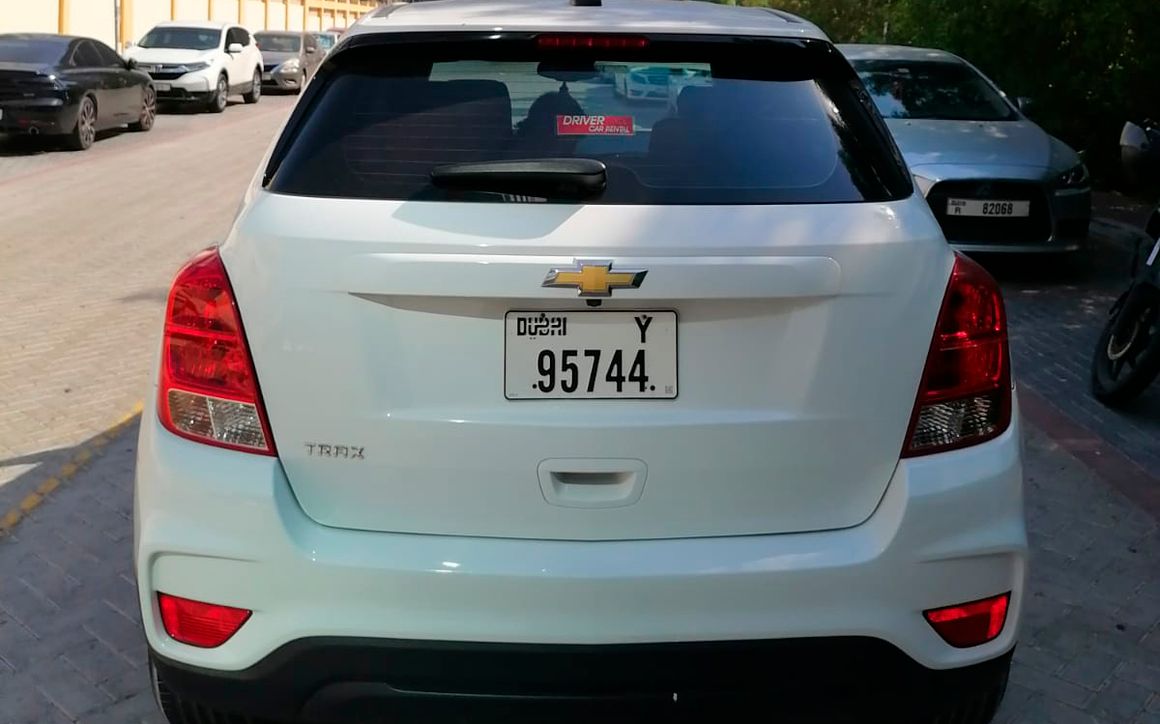 CHEVROLET TRAX - image 4