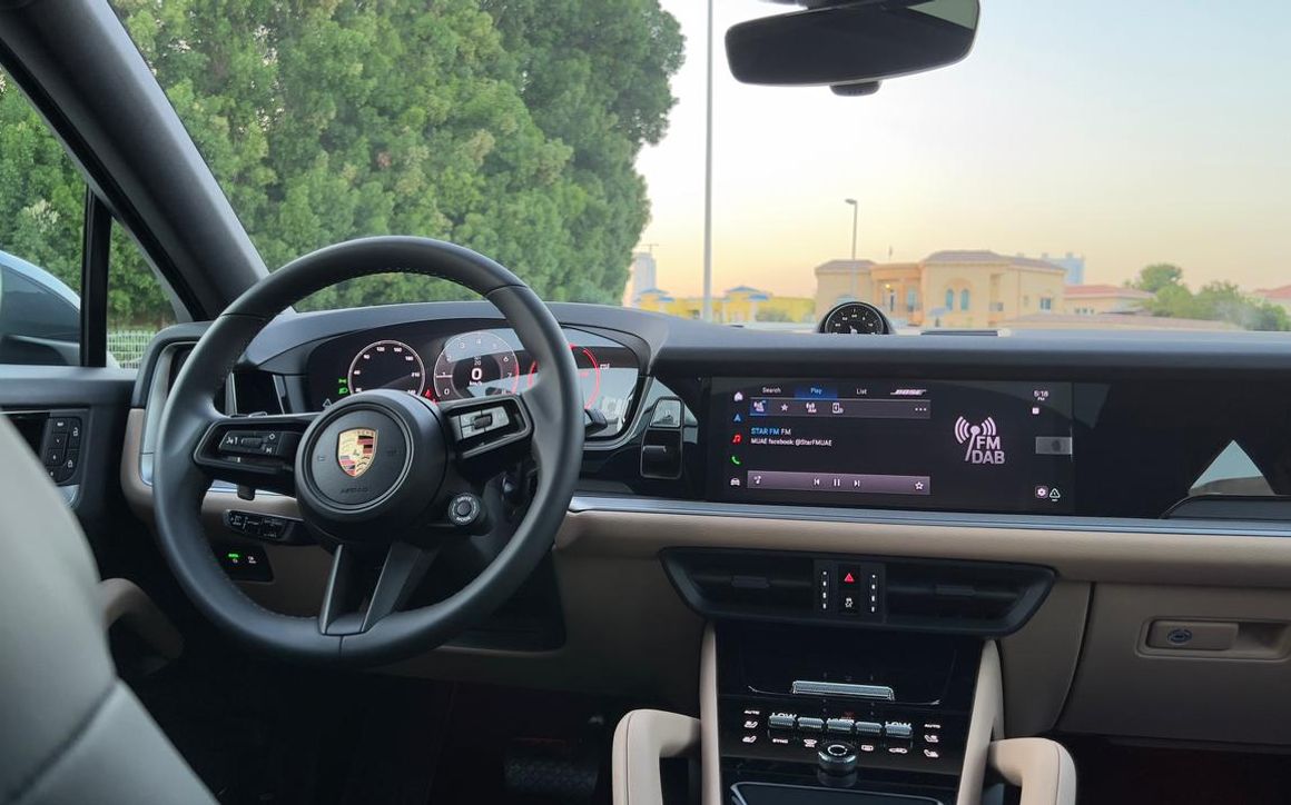 PORSCHE CAYENNE - image 6
