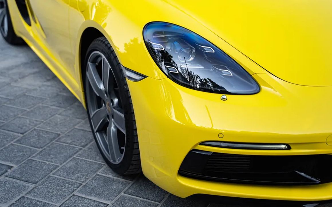 PORSCHE 718 BOXTER Yellow - image 7