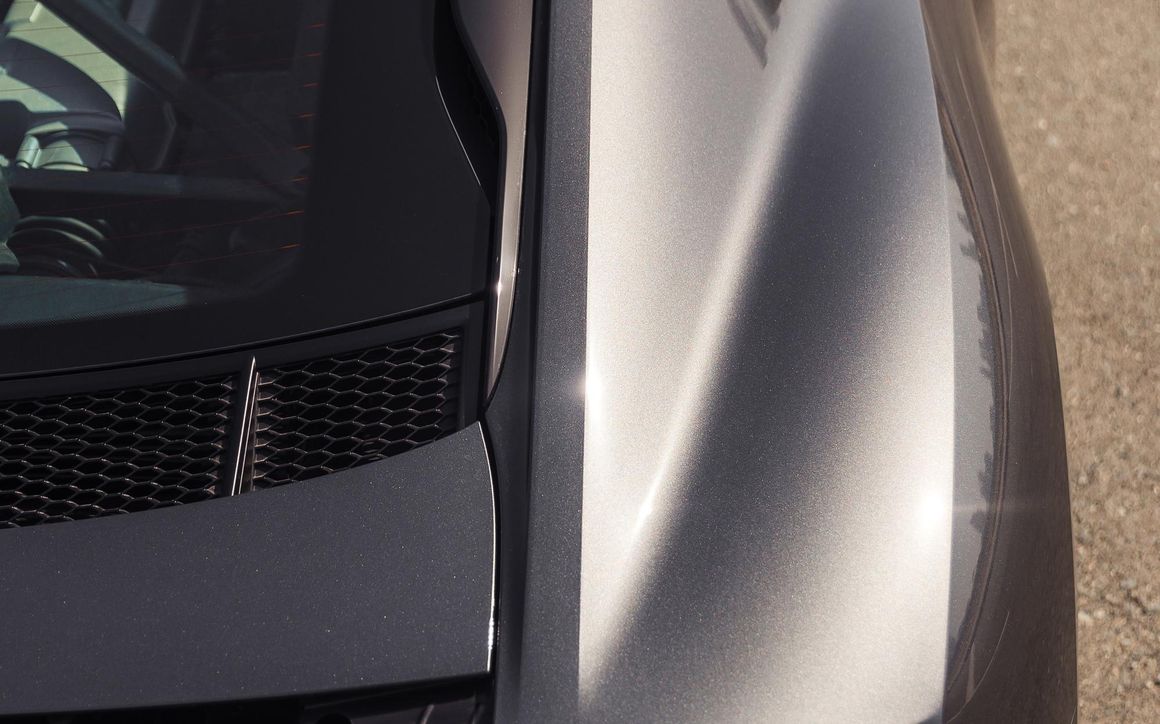 Audi R8 - image 10