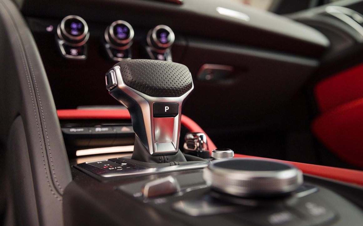 Audi R8 - image 14