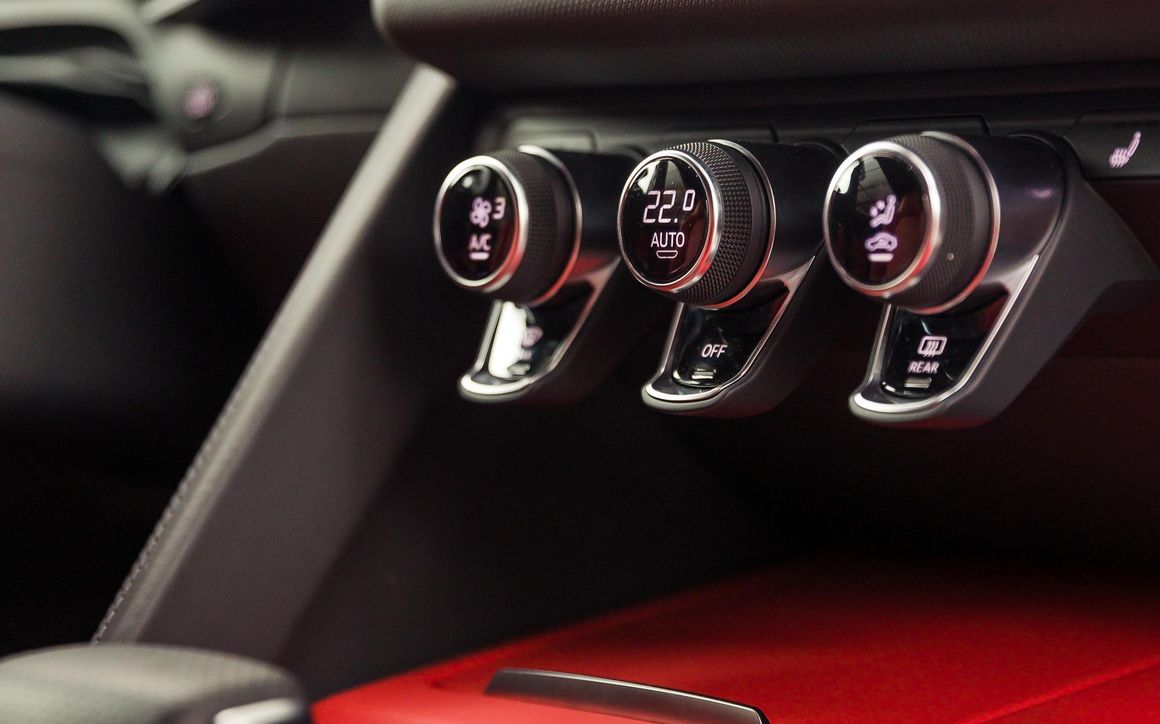 Audi R8 - image 15