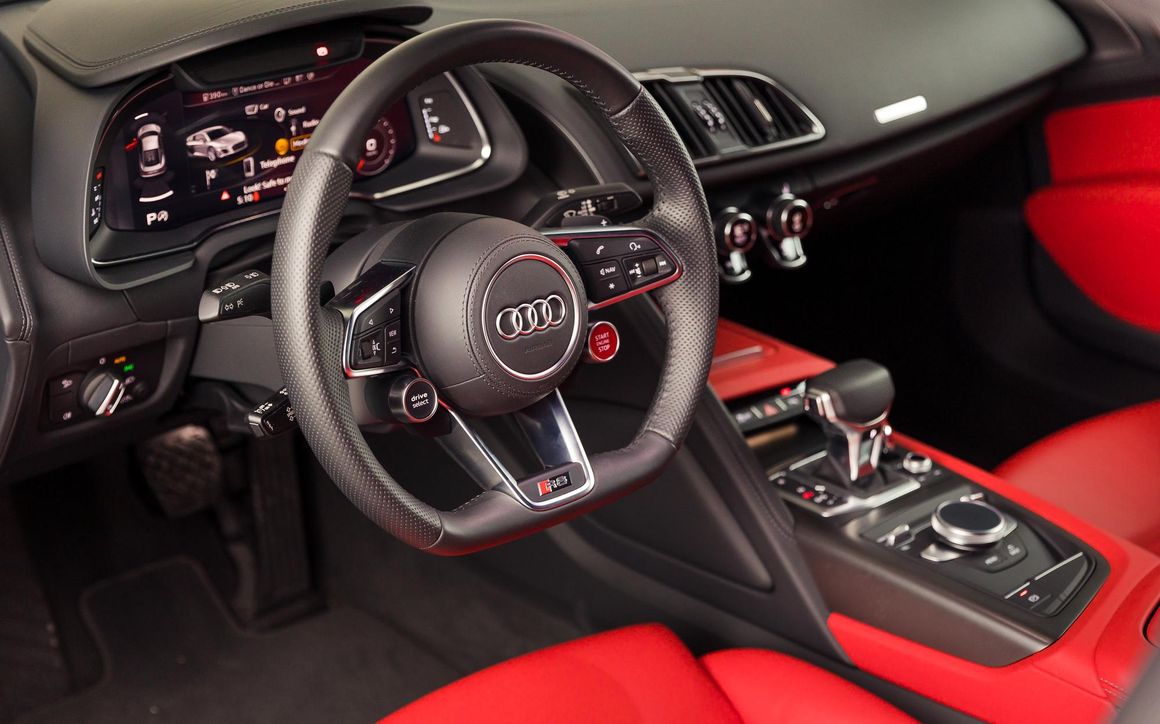 Audi R8 - image 11