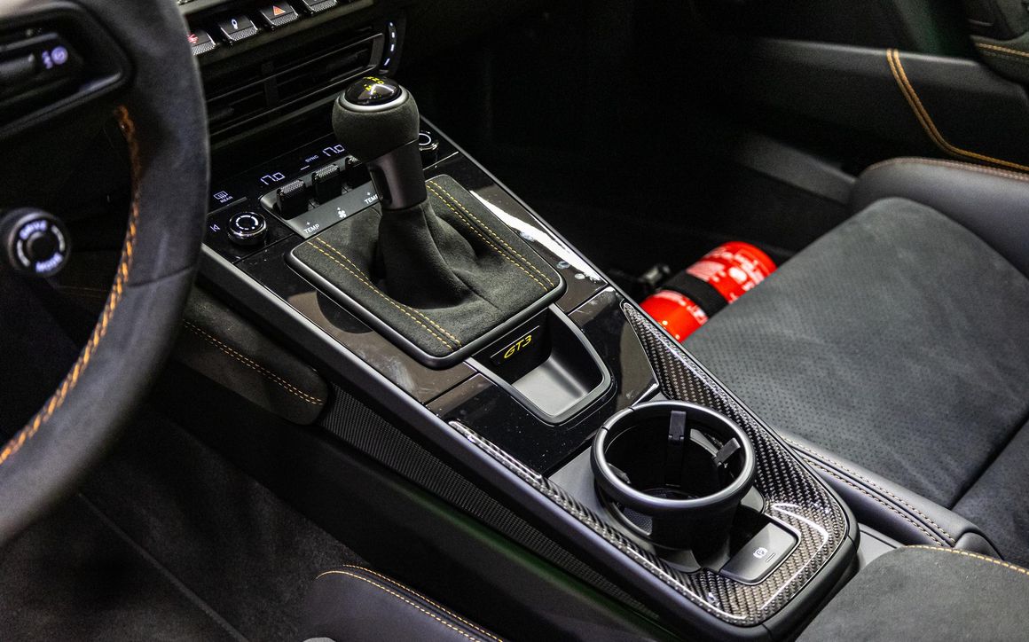 Porsche 911 GT3 - image 17