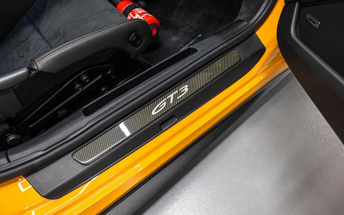 Porsche 911 GT3 - image 22