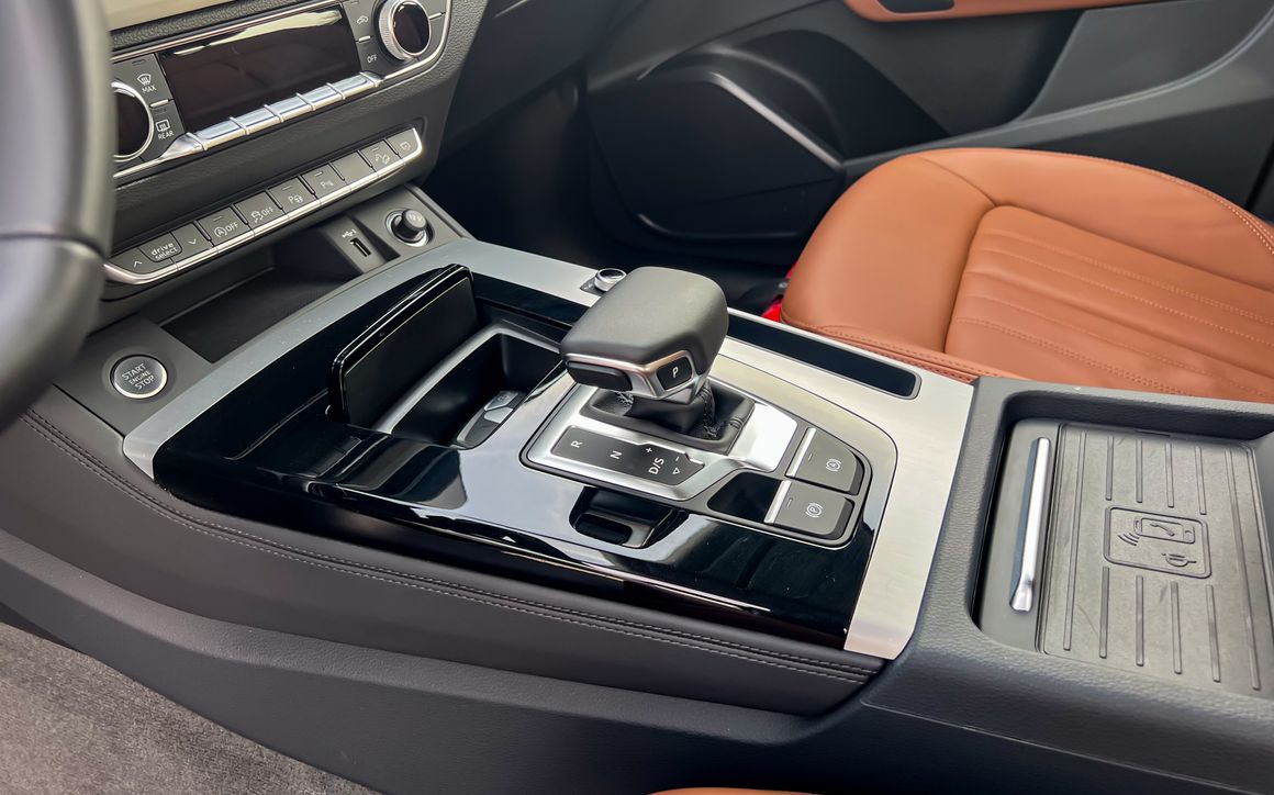 Audi Q5 - image 13