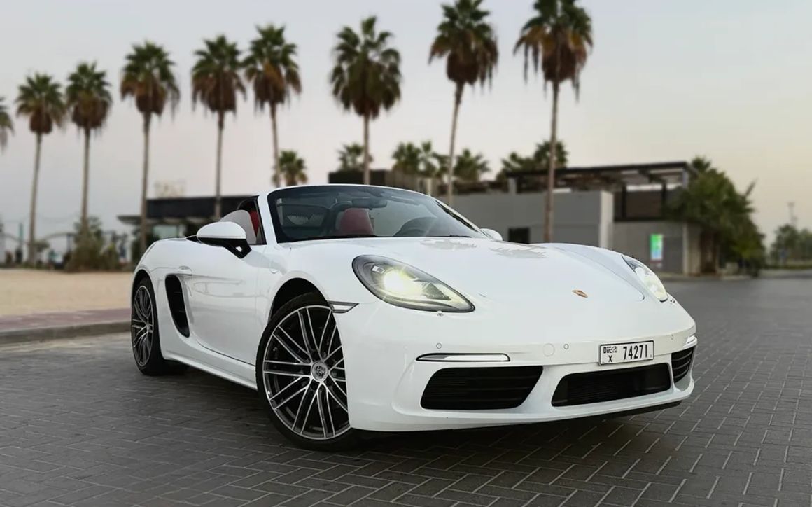 Porsche Boxster - image 1