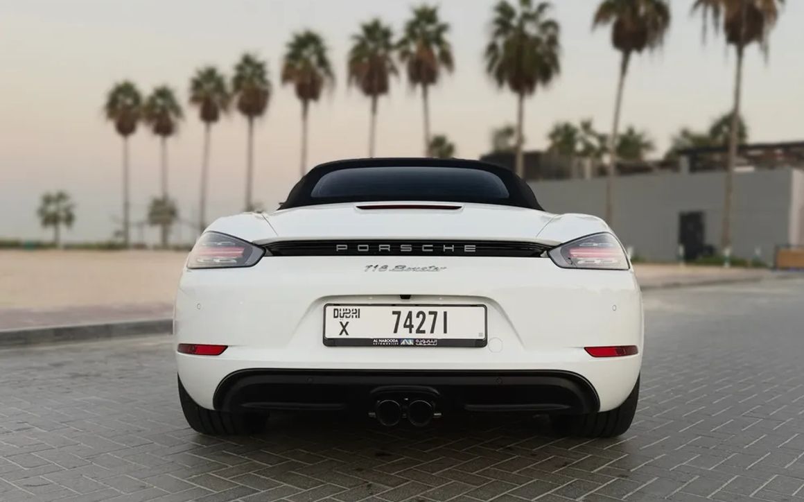 Porsche Boxster - image 5