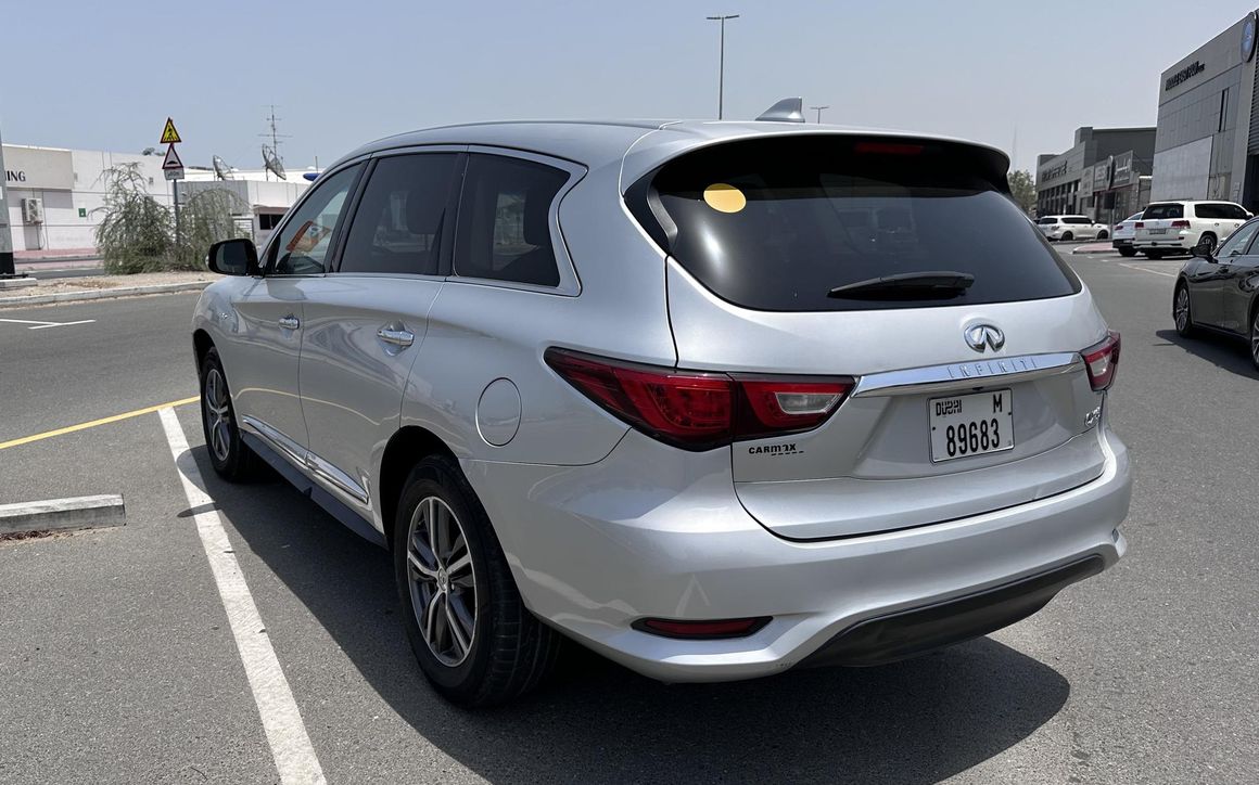 INFINITI QX60 - image 7