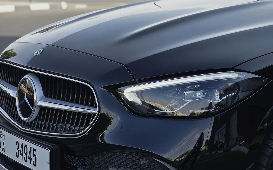 MERCEDES C200 - image 5