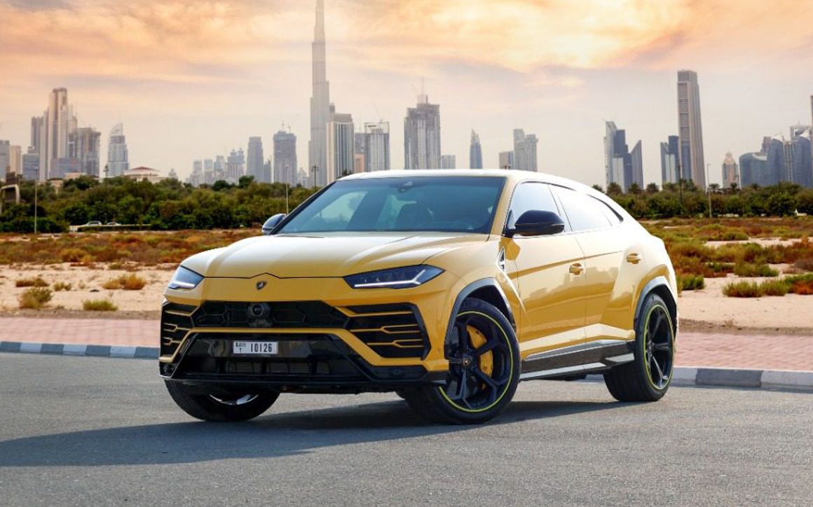 Lamborghini Urus Yellow - image 1