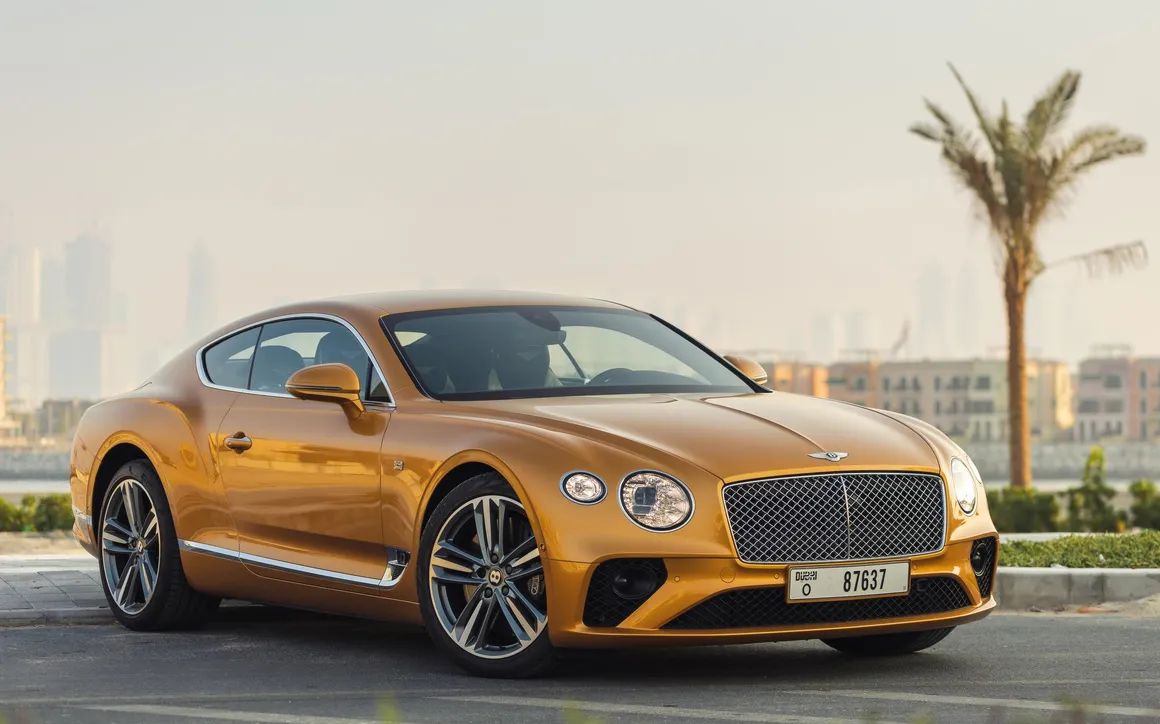 Bentley GT Gold - image 3