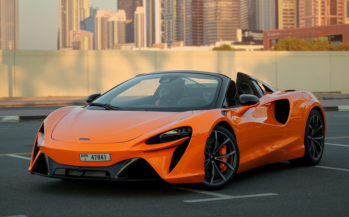 MCLAREN ARTURA SPIDER - image 1