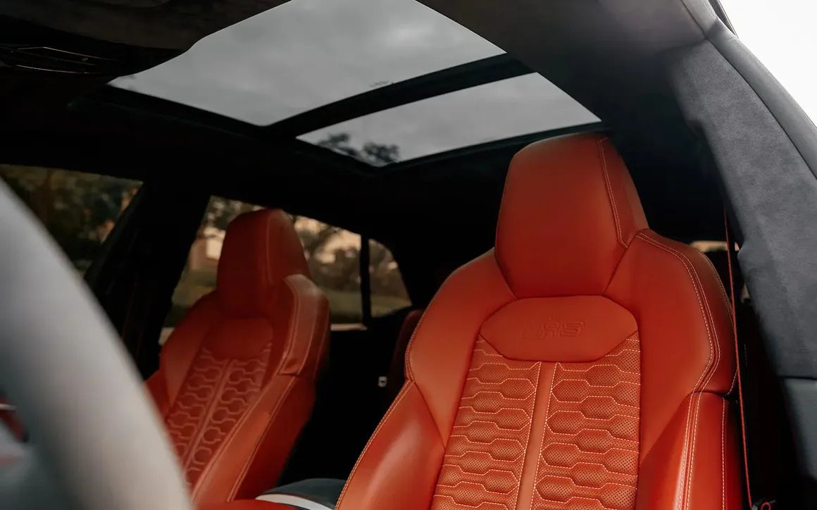 AUDI RS Q8 - image 9