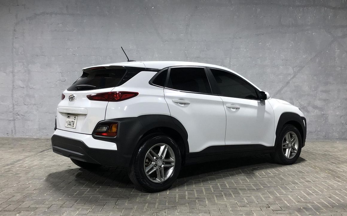 HYUNDAI KONA - image 3