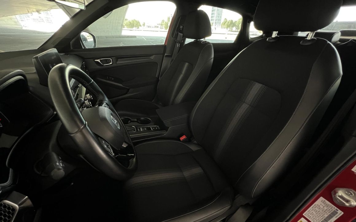 Honda Civic - image 14