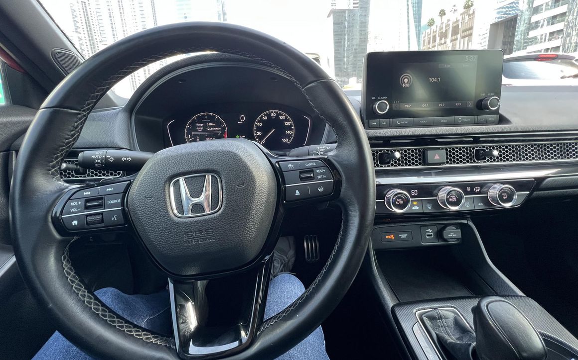 Honda Civic - image 21