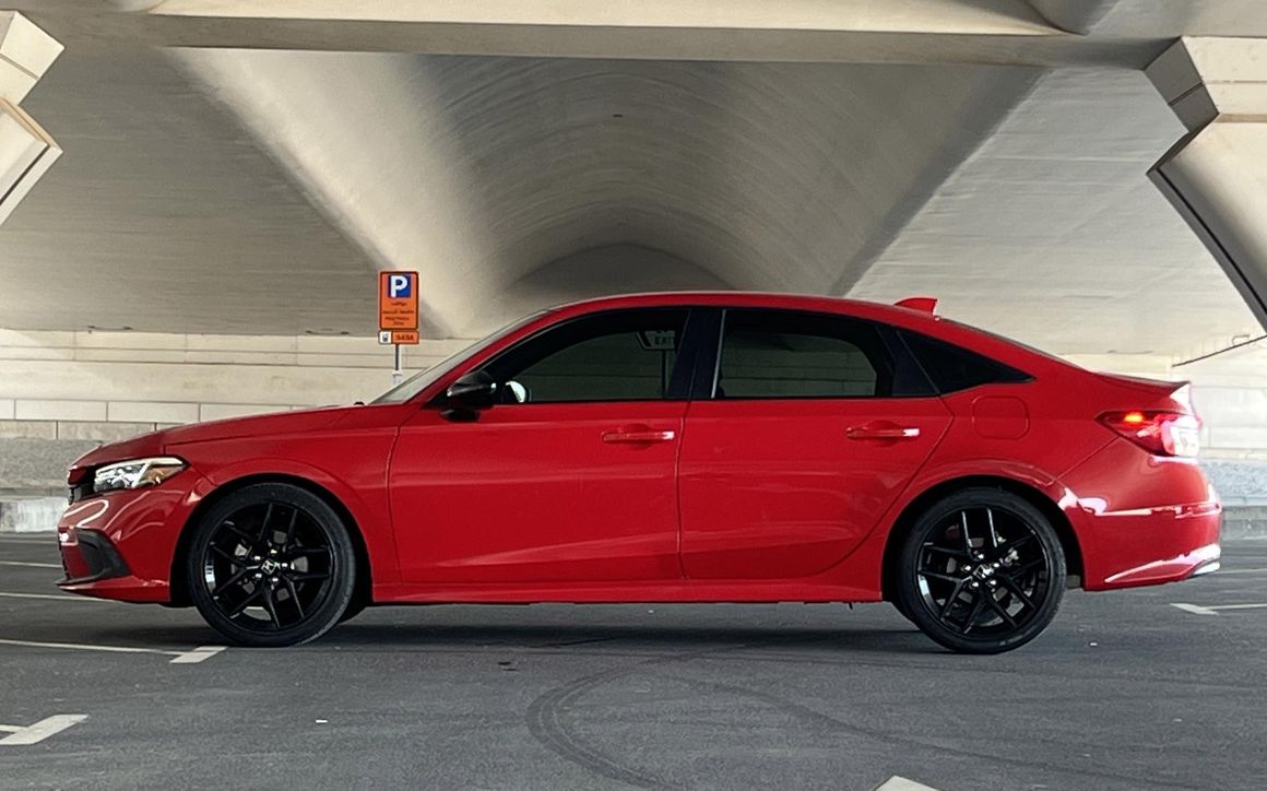 Honda Civic - image 2