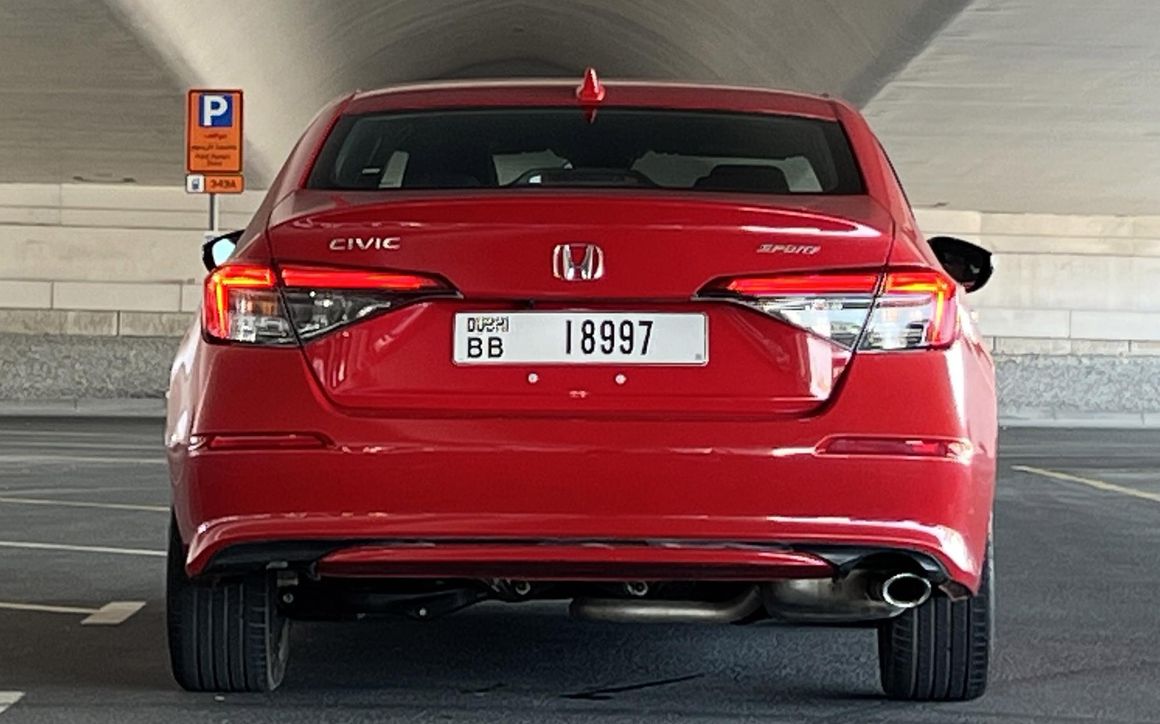 Honda Civic - image 8