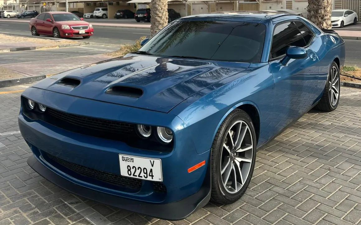 DODGE CHALLENGER - image 1